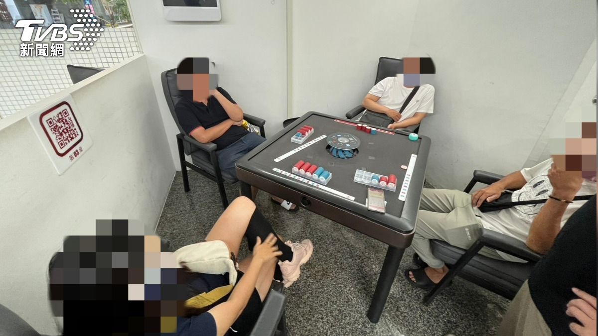 校园赌博歪风！棋牌社网路揪赌4赌客门口现金交易被抓│TVBS新闻网